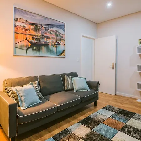 Lechartier 3 Apartmán