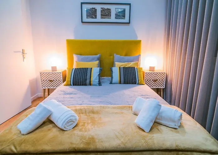 Apartman Lechartier 3 *