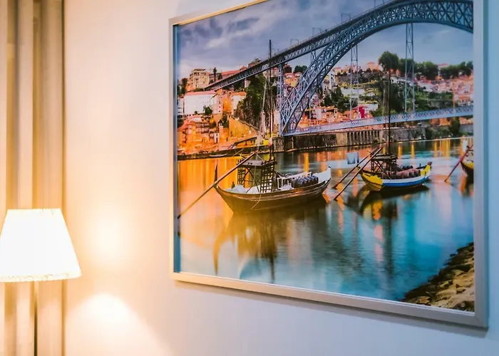 Apartament Lechartier 3 *