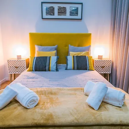 شقة Lechartier 3 *